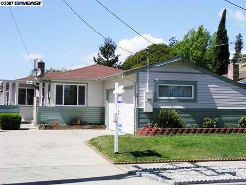 564 Blanche St, Hayward, CA 94544 photo 1