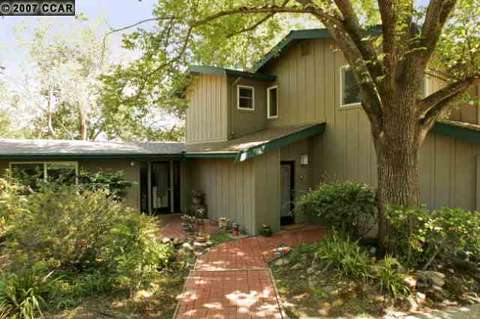 2 Gilmore Ct, Lafayette, CA 94549 photo 1