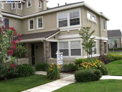 4728 Sandyford Ct, Dublin, CA 94568 photo 1