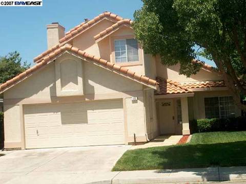 235 Mount Hamilton Dr, Tracy, CA 95376 photo 1