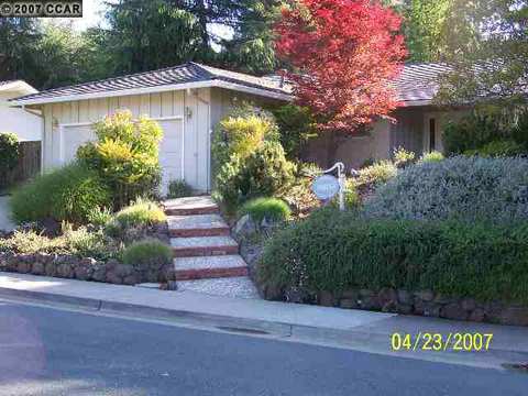 5930 Wallace Dr, Clayton, CA 94517 photo 1