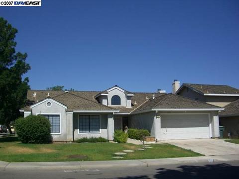 565 Hansen Ct, Patterson, CA 95363 photo 1