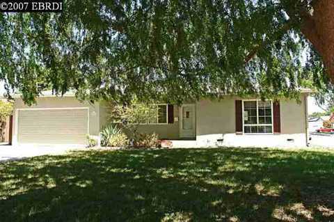 7531 Bonfield Ct, Dublin, CA 94568 photo 1