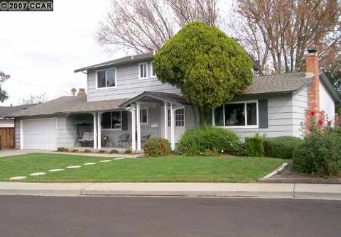 744 San Luis Ct, Concord, CA 94518 photo 1