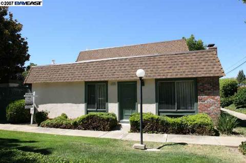 38498 Berkeley Cmn, Fremont, CA 94536 photo 1