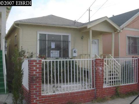 231 Chanslor Ave, Richmond, CA 94801 photo 1