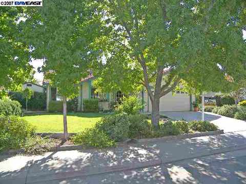 1980 Ashland Dr, Tracy, CA 95376 photo 1
