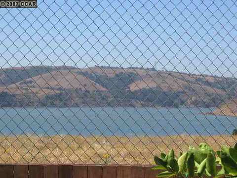 1704 Stuart Ct, Benicia, CA 94510 photo 1