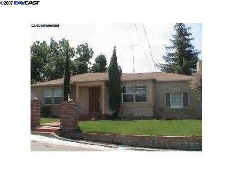 869 Kellogg Ave, Hayward, CA 94544 photo 1