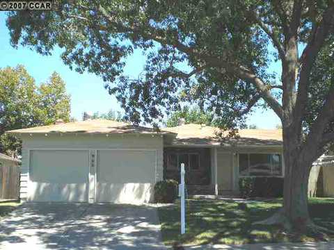 960 Chalet Dr, Concord, CA 94518 photo 1
