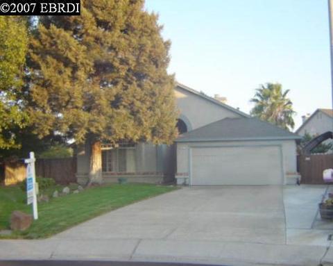 900 Stonegate Cir, Oakley, CA 94561 photo 1