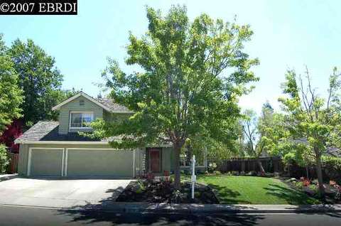 2912 Von Doolen Ct, Pinole, CA 94564 photo 1