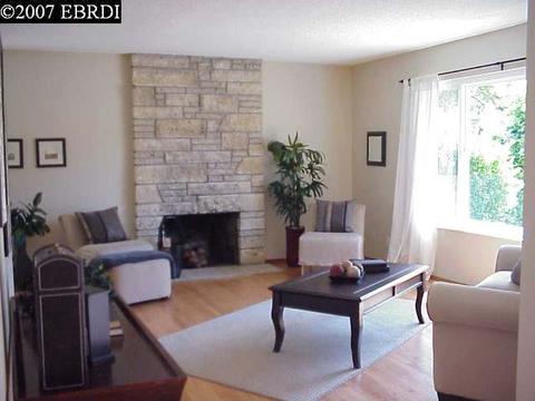 2721 Wright Ave, Pinole, CA 94564 photo 1