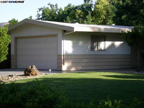 4890 Cherokee Dr, Concord, CA 94521 photo 1