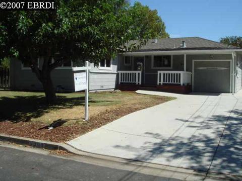 1300 Craig Dr, Concord, CA 94518 photo 1