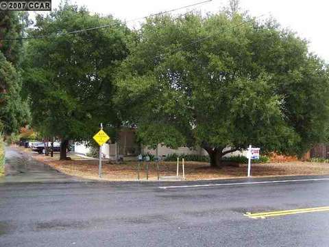 2 Madsen Ct, Moraga, CA 94556 photo 1
