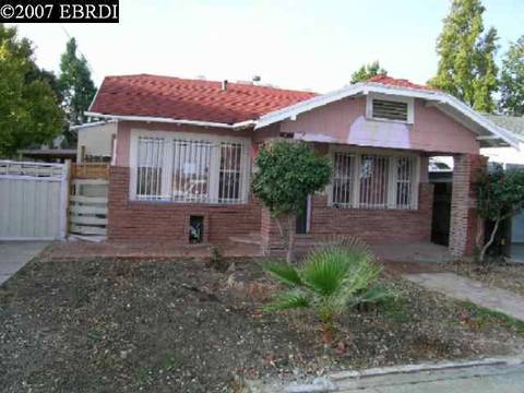 772 11th E St, Pittsburg, CA 94565 photo 1