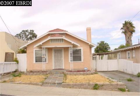 421 9th E St, Pittsburg, CA 94565 photo 1