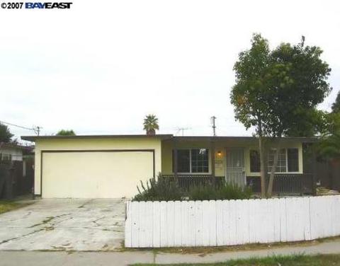 36894 Hafner St, Newark, CA 94560 photo 1