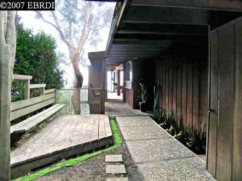 1042 Miller Ave, Berkeley, CA 94708 photo 1