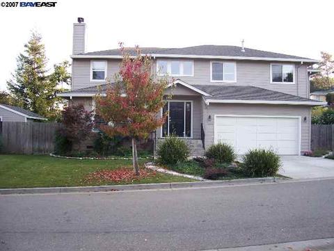 3265 Hertlein Pl, Castro Valley, CA 94546 photo 1