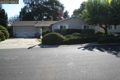 3966 Juniper Dr, Concord, CA 94519 photo 1