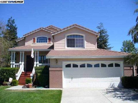 1245 Meadow Ln, Tracy, CA 95377 photo 1