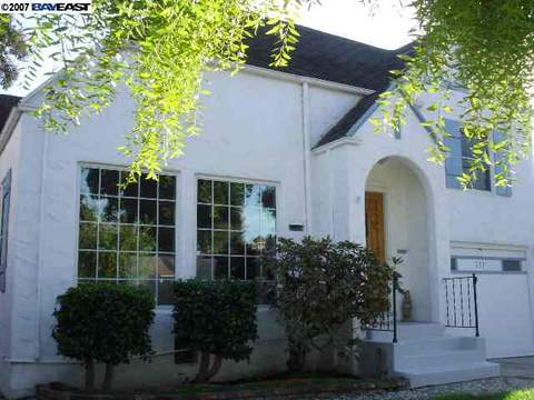 737 Collier Dr, San Leandro, CA 94577 photo 1