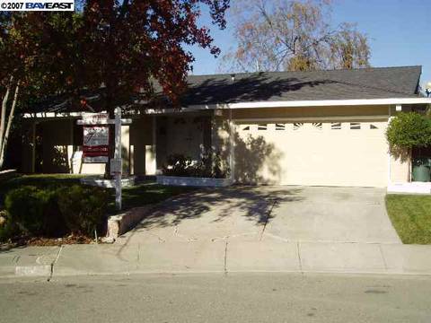 4694 Carson Ct, Pleasanton, CA 94588 photo 1