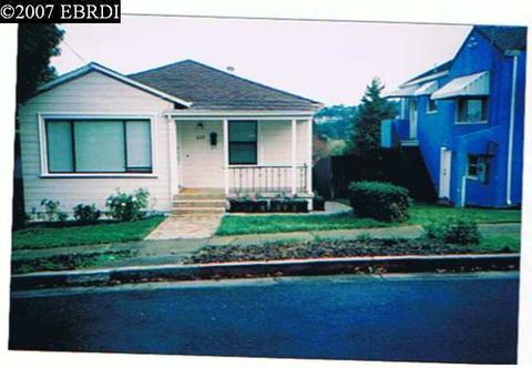 607 Lake Ave, Rodeo, CA 94572 photo 1