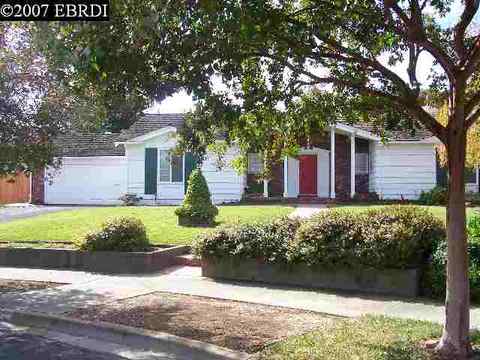 27 Carroll Ct, Pittsburg, CA 94565 photo 1
