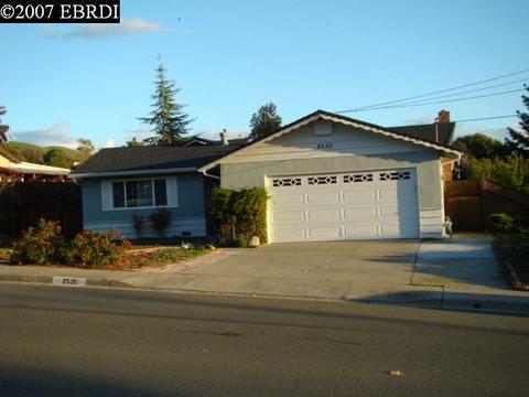 2530 Wright Ave, Pinole, CA 94564 photo 1