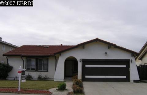 355 Lilac Cir, Hercules, CA 94547 photo 1
