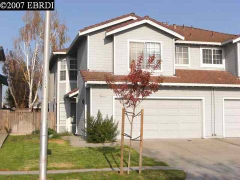 37072 Saint Edwards St, Newark, CA 94560 photo 1