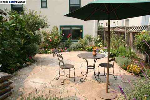870 Arbor Dr, San Leandro, CA 94577 photo 1