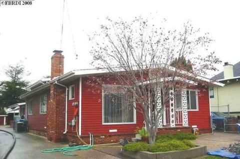 1153 Regent St, Alameda, CA 94501 photo 1