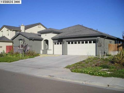 256 Merganser Dr, Oakley, CA 94561 photo 1