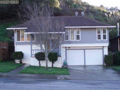 857 Big Bend Dr, Pacifica, CA 94044 photo 1