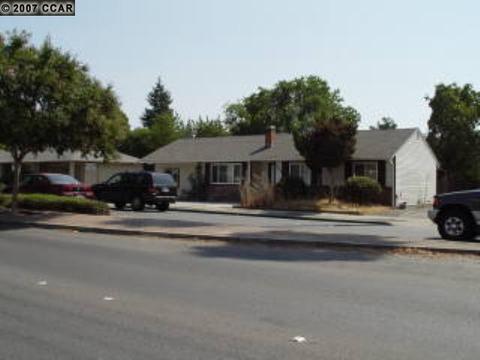 3112 Clayton Rd, Concord, CA 94519 photo 1