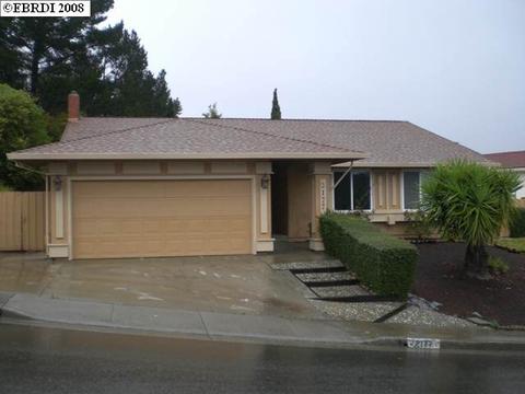 2177 Bluejay Cir, Pinole, CA 94564 photo 1
