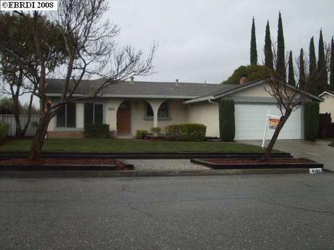 4130 Suzanne Dr, Pittsburg, CA 94565 photo 1