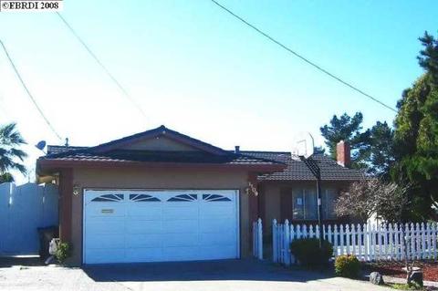 1109 Amend St, Pinole, CA 94564 photo 1