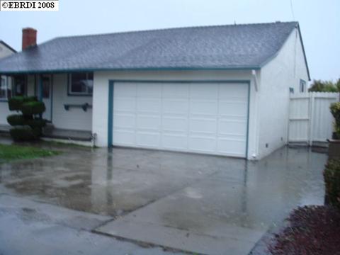 585 Manor Blvd, San Leandro, CA 94579 photo 1