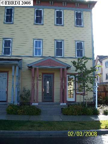 2000 Clark St, Hercules, CA 94547 photo 1