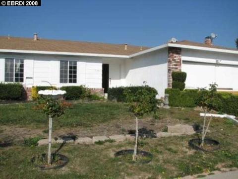 1377 Jensen Dr, Pittsburg, CA 94565 photo 1