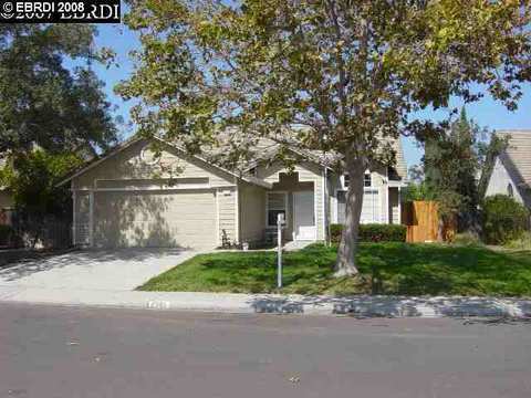2080 Chicory Dr, Oakley, CA 94561 photo 1