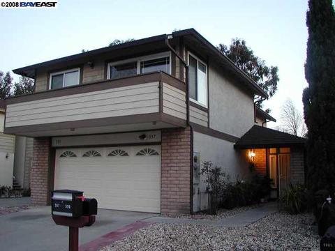557 Cape Cod Dr, San Leandro, CA 94578 photo 1