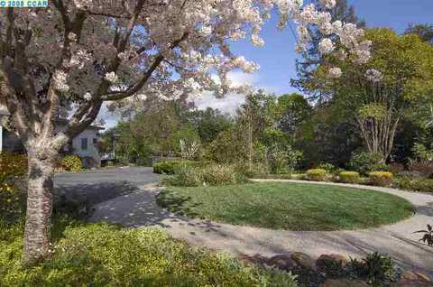 3537 E View Dr, Lafayette, CA 94549 photo 1