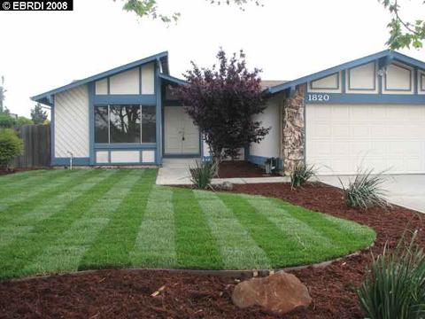 1820 Gamay Dr, Oakley, CA 94561 photo 1