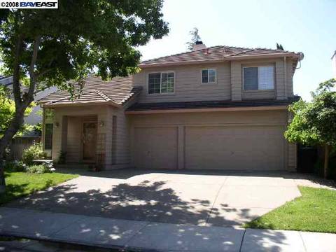 1200 Brighton Dr, Tracy, CA 95376 photo 1